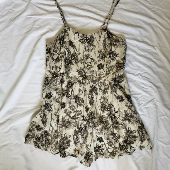 UO Kimchi Blue Romper - Picture 6 of 7